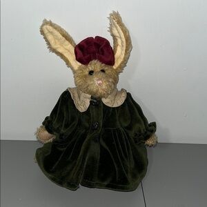 2/25$(Mix) Vintage Boyds Bear Rabbit Doll Figure Brown Green Dress 9"